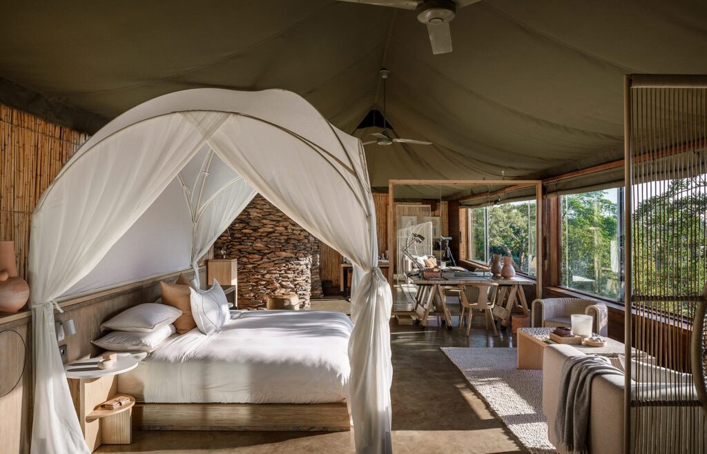 ACCOMMODATION